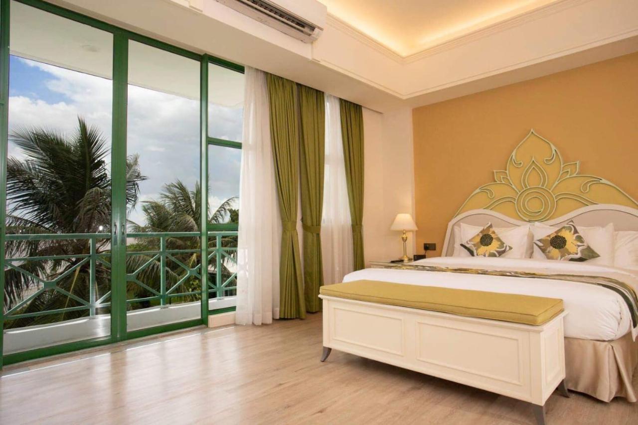 Himawari Hotel Apartments Phnom Penh Bagian luar foto