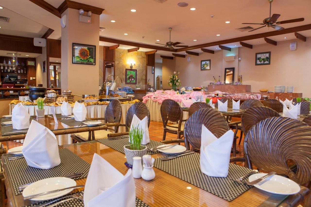 Himawari Hotel Apartments Phnom Penh Bagian luar foto